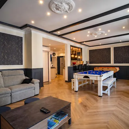 Méga Billard Baby Foot Option Escape Game 5min De La Gare Appartement